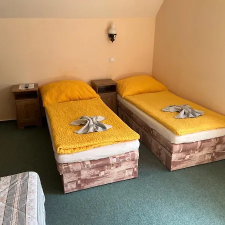 Na Stráni Casa de hóspedes